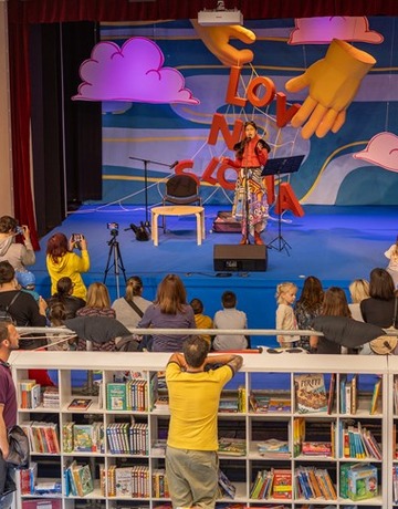 Zoe Šestan spojem glazbe i knjiga priredila pravi rock koncert na Monte Libriću